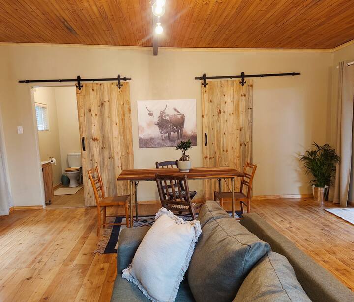 The Barn House @ The Donkey Dairy - Maanhaarrand