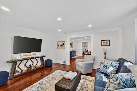 Top performing Airbnb: 2 bedrooms king/queen, sofa bed, fenced yard in Aiken