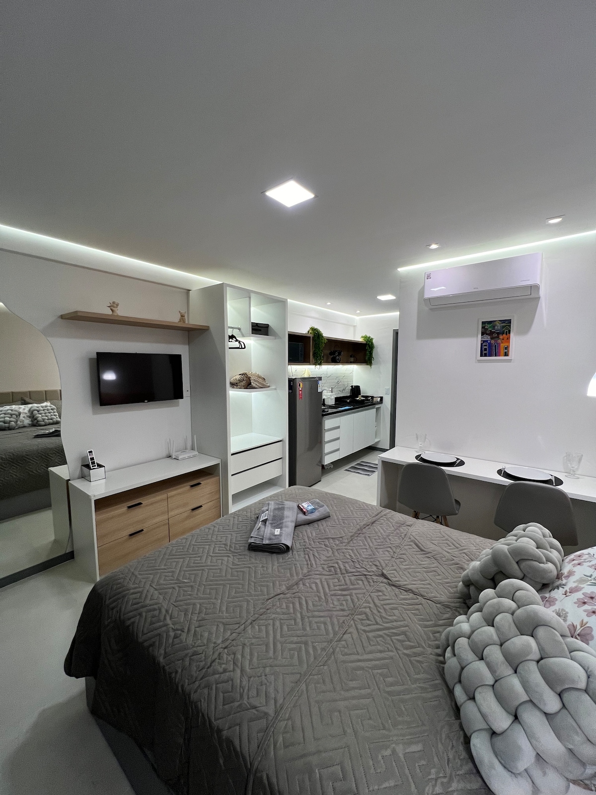 Foto do anúncio de Apartamento/Stúdio no Meireles - Fortaleza em Aldeota, Fortaleza