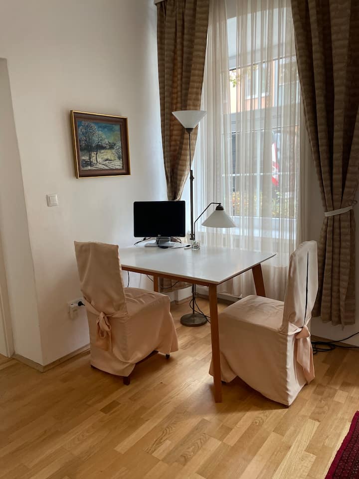 Cosy Small Apartment - 바덴바이빈