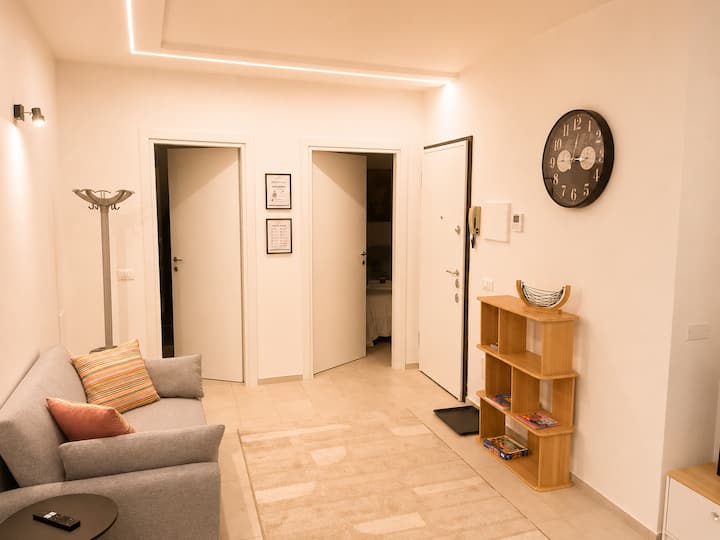 Zentral & Neu | Walk-in Regendusche | Fast Wifi - Desenzano del Garda