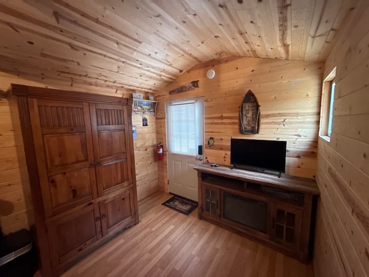 Crescent Lake Fisherman’s Getaway - Odell Lake, OR