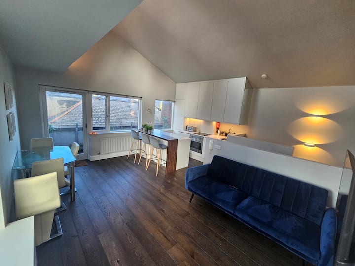 Full 2 Bed Apartment In Temple Bar - Dublin