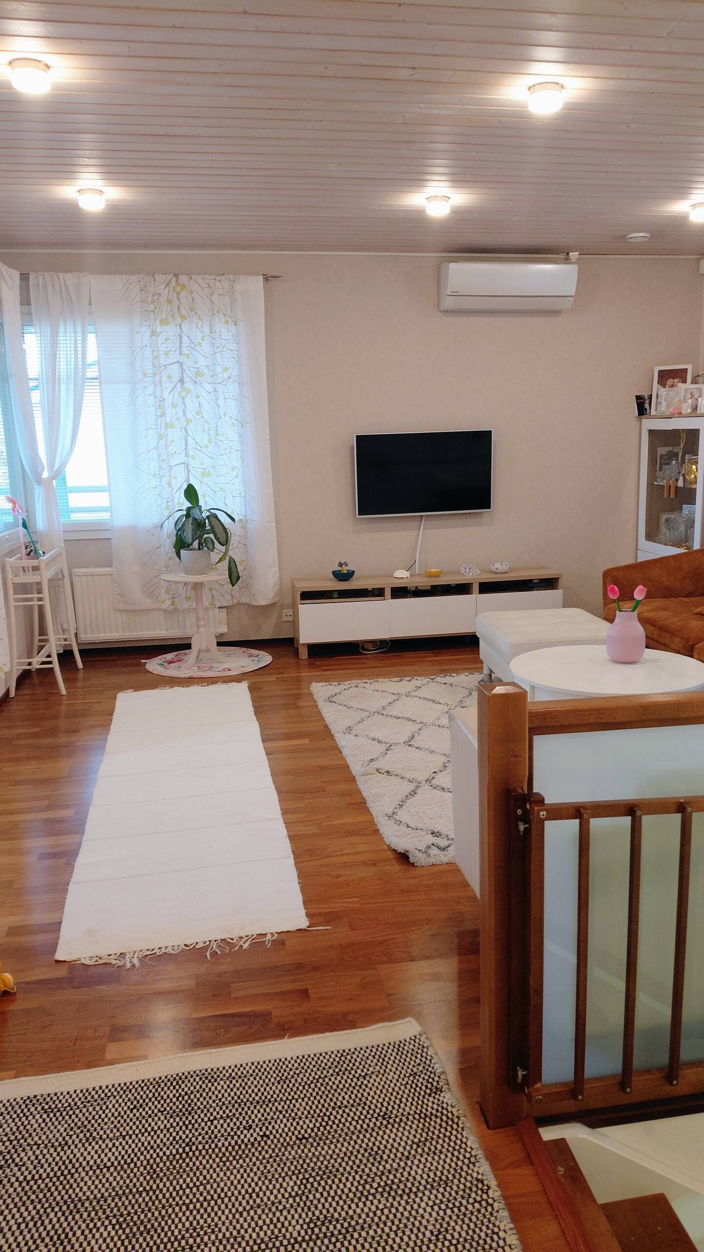 Big House For A Short-term Rent! 3