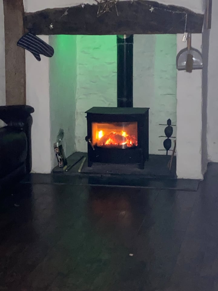Cosy Cottage Just Off The Devon/cornwall Border. - Roadford Lake