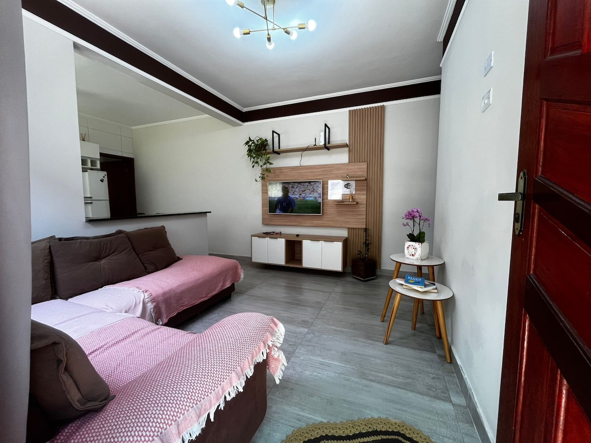 Popular Airbnb listing: Cozy House with Swimming Pool, Gourmet Area in Mongaguá