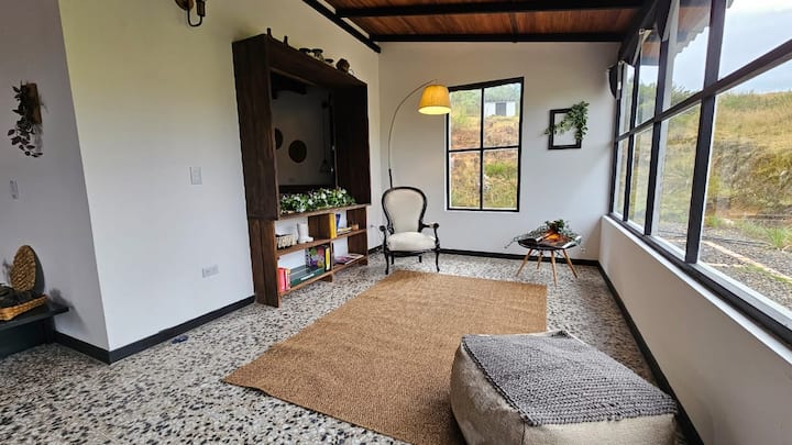 Landhaus Cottage - Entre Ovejas Y Montañas - Iza