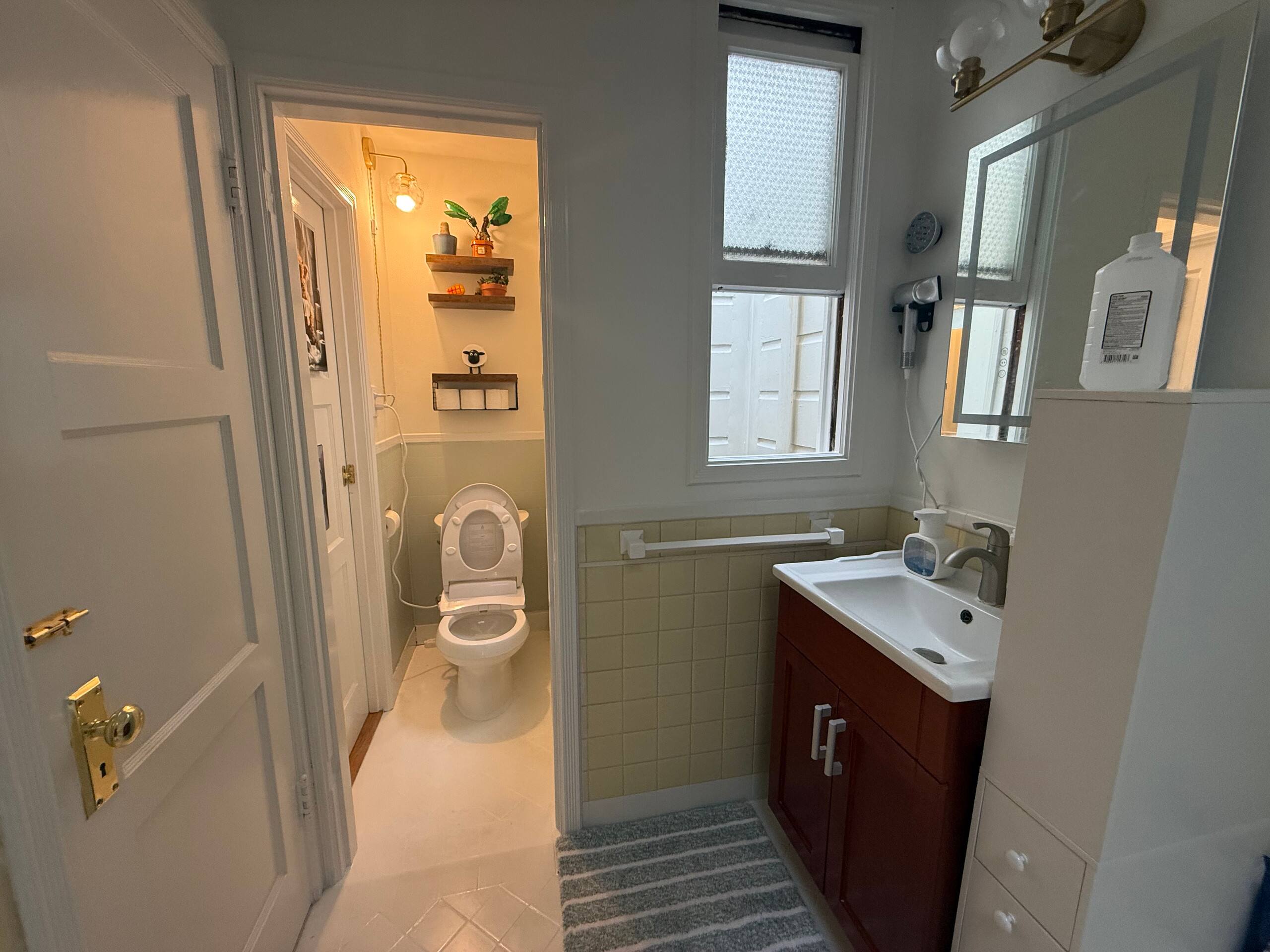 Home in San Francisco · ★5.0 · 2 bedrooms · 2 beds · 1 bath - Image 13