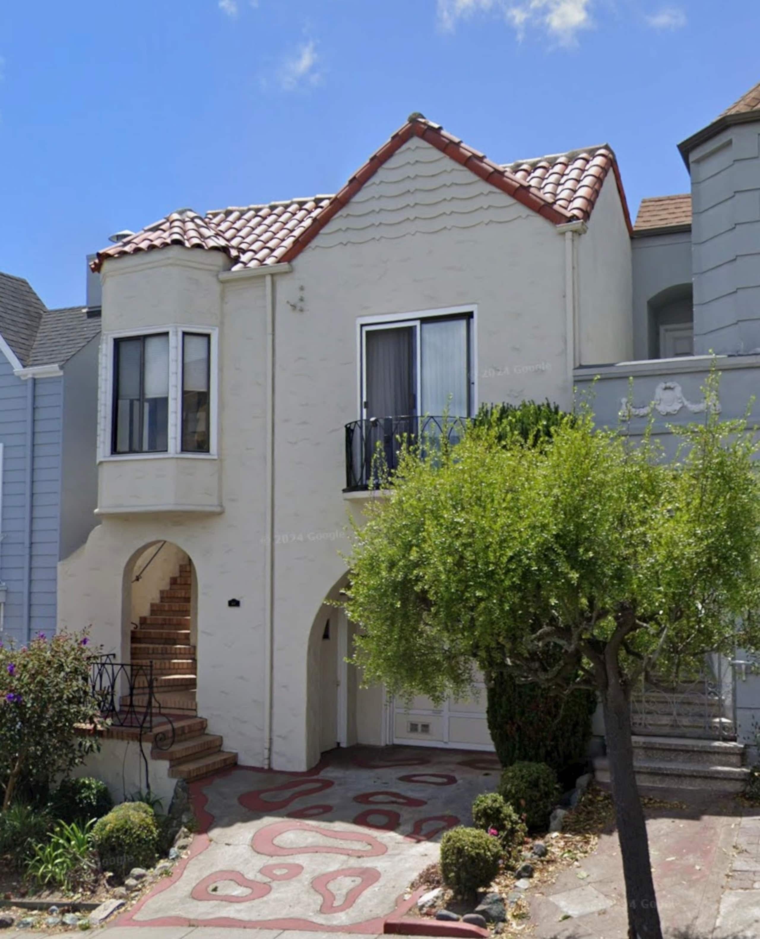 Home in San Francisco · ★5.0 · 2 bedrooms · 2 beds · 1 bath - Image 1
