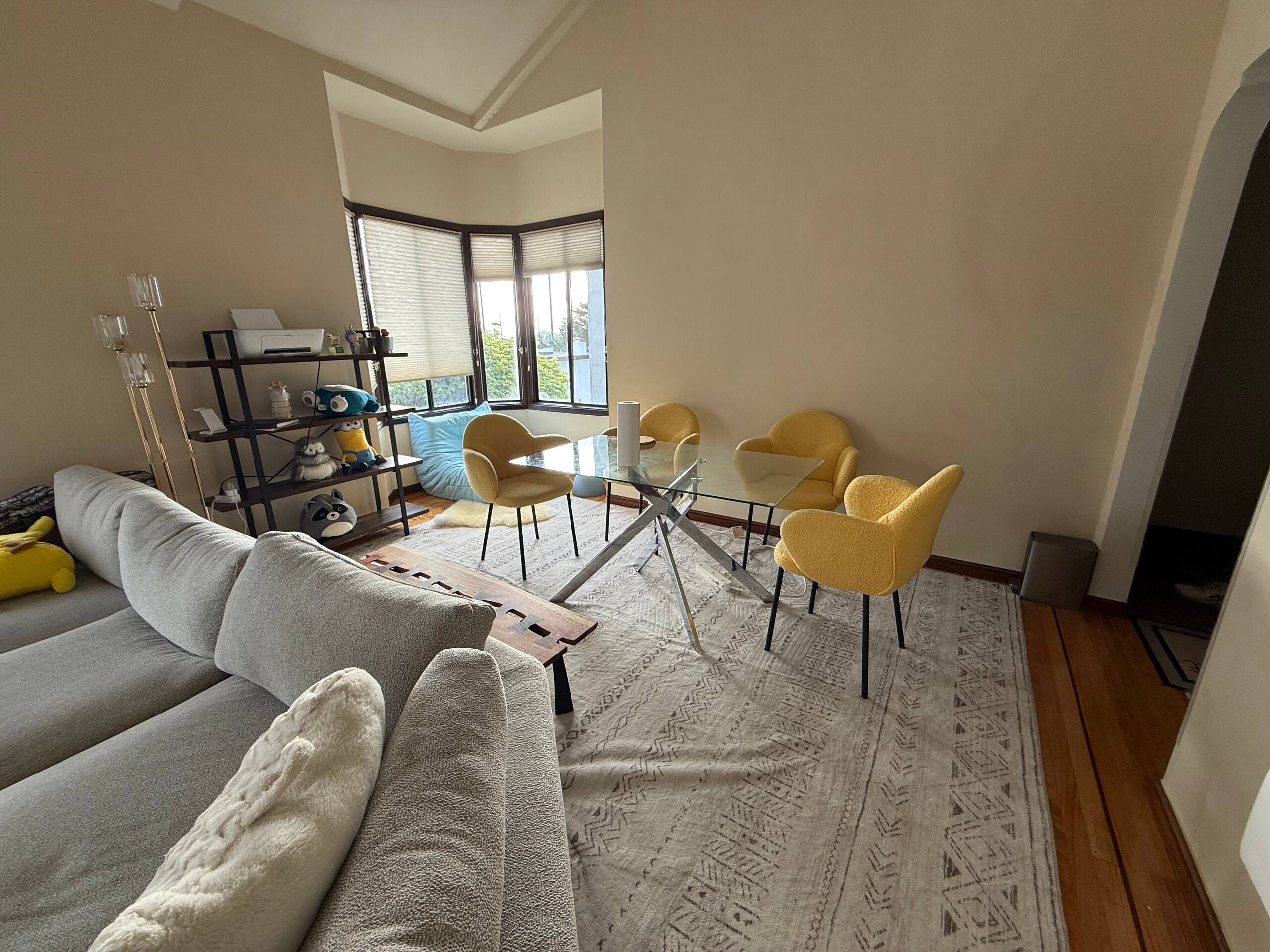 Home in San Francisco · ★5.0 · 2 bedrooms · 2 beds · 1 bath - Image 9