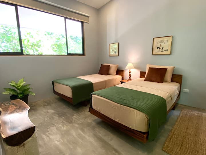 เตียงแฝด 2 หลังเหมาะสำหรับครอบครัวและคู่รัก