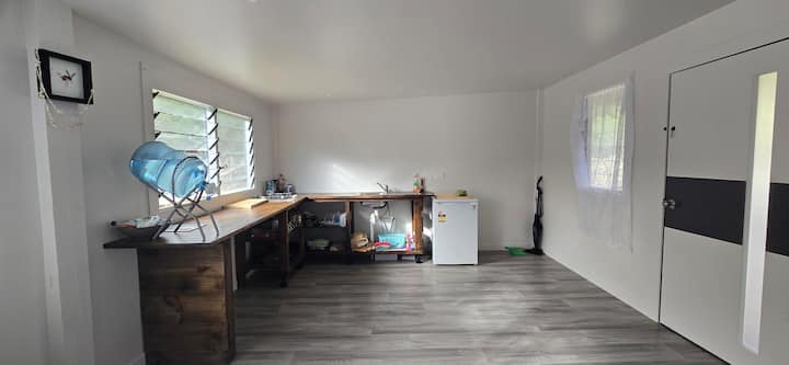 Mangaia, Offgrid Ocean View Getaway - Cook Islands