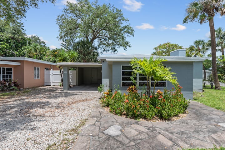2 Homes Side-by-side! 7br/5ba Perfect For Flibs! - 포트로더데일