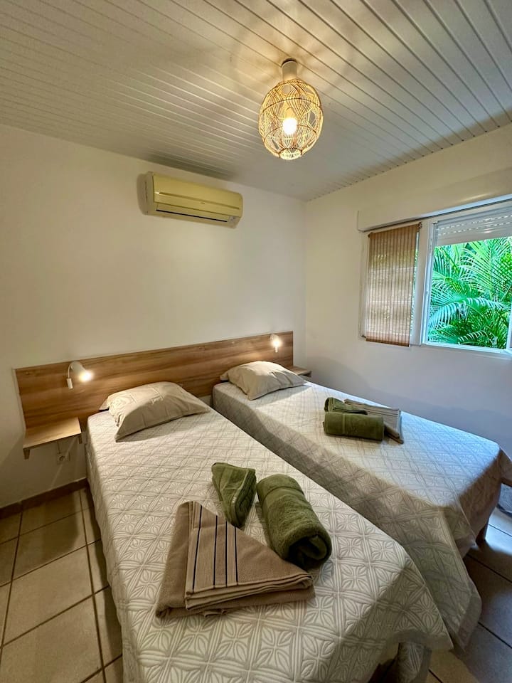 غرفة النوم 2