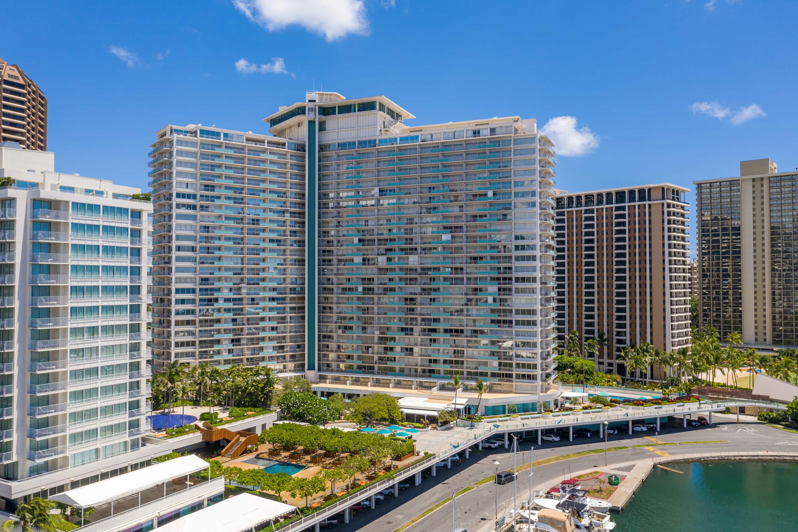 The Beach & Bliss Retreat - 2 BD, Free Parking - Image 41