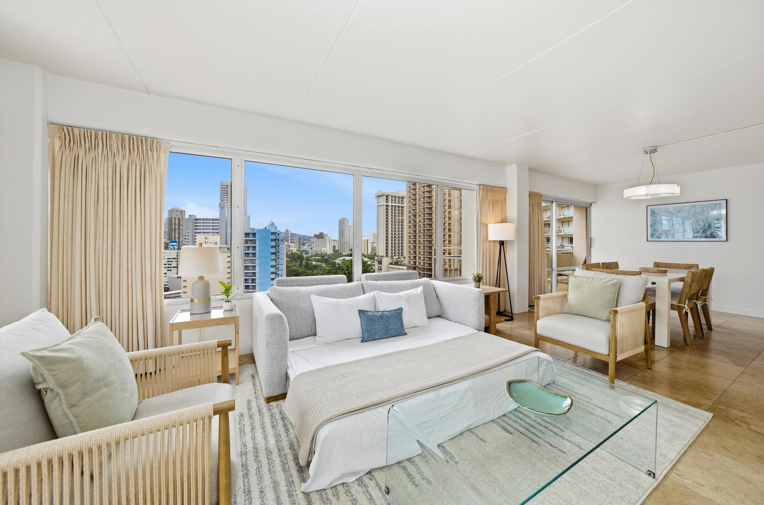 The Beach & Bliss Retreat - 2 BD, Free Parking - Image 7