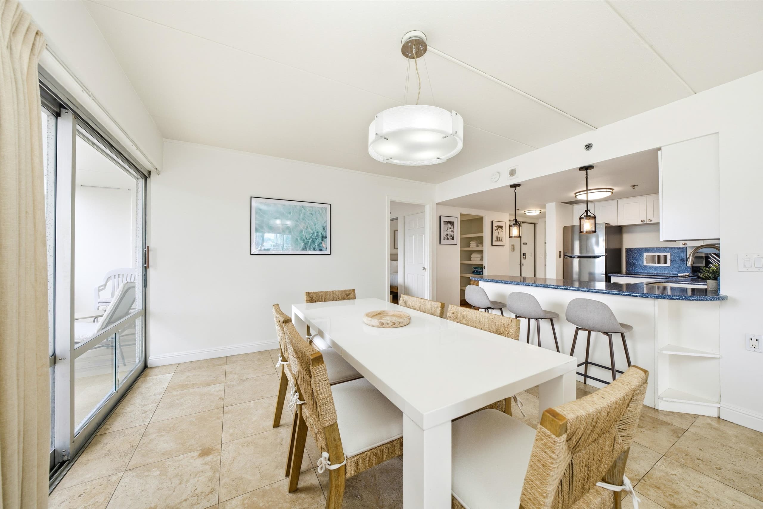 The Beach & Bliss Retreat - 2 BD, Free Parking - Image 21