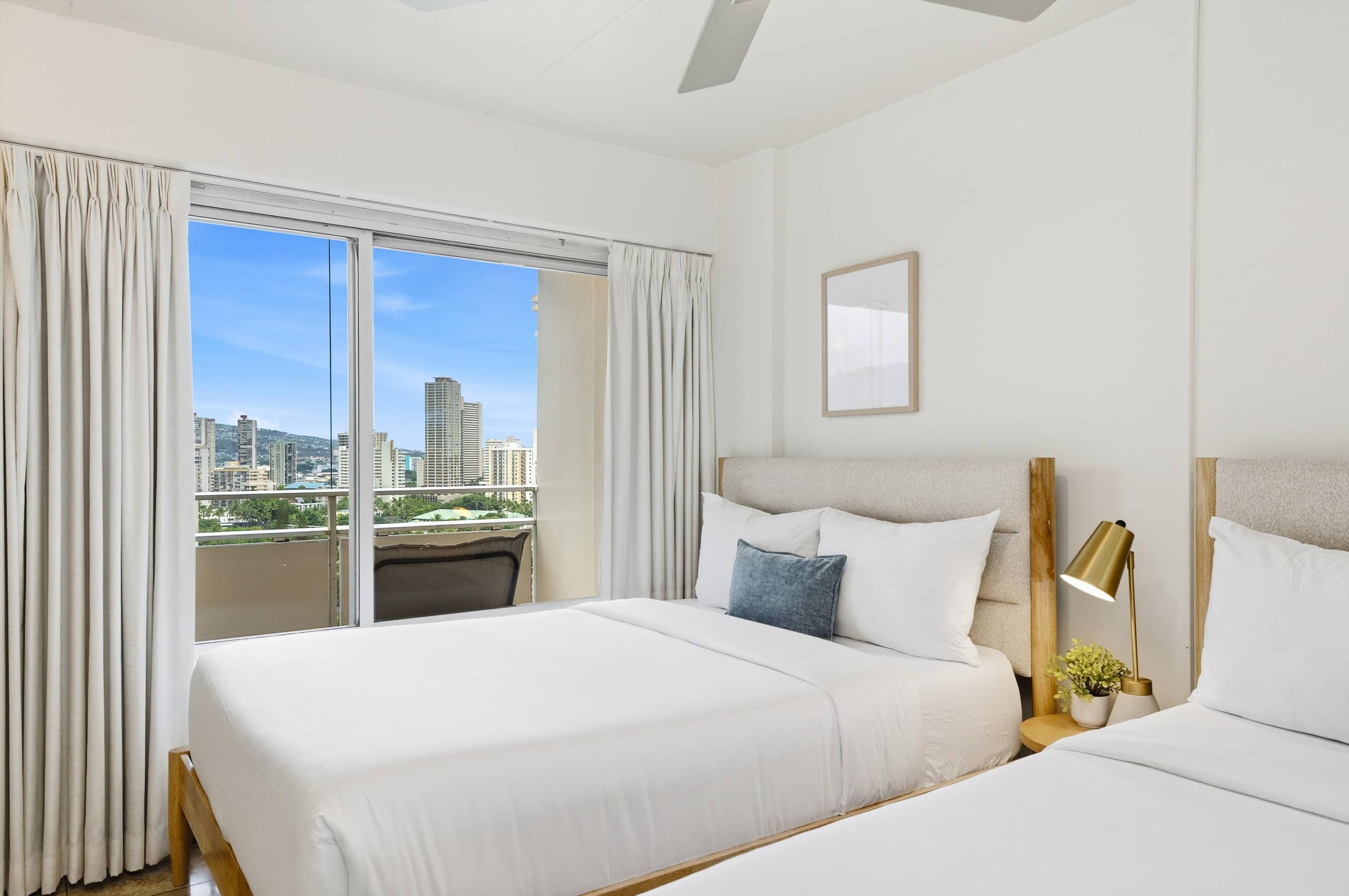 The Beach & Bliss Retreat - 2 BD, Free Parking - Image 22
