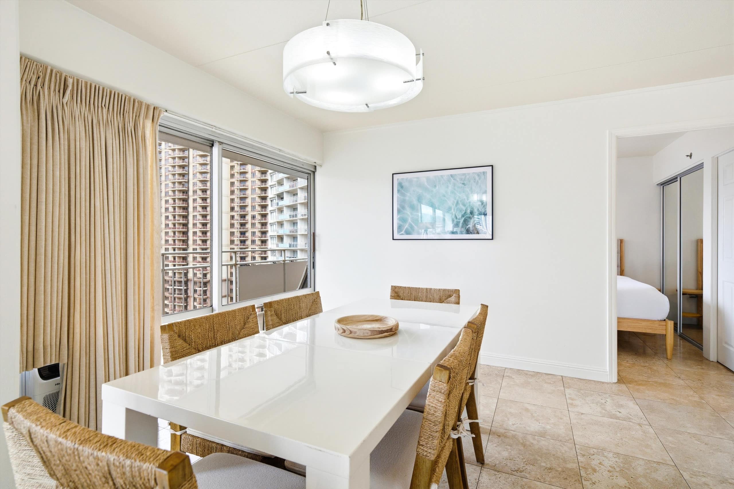 The Beach & Bliss Retreat - 2 BD, Free Parking - Image 18
