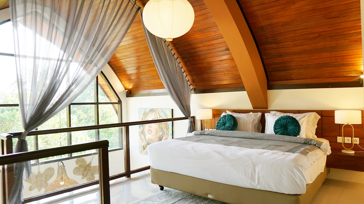 Villa in Ubud · 1 bedroom · 1 bed · 1 private bath รายการ Airbnb เปรียบเทียบ