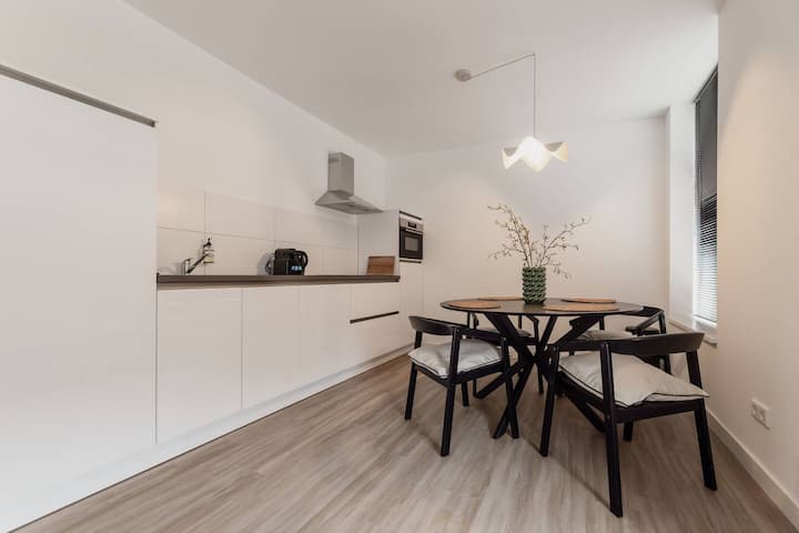 4p Apt Stadscentrum Met Ac En Dakterras - 틸부르흐