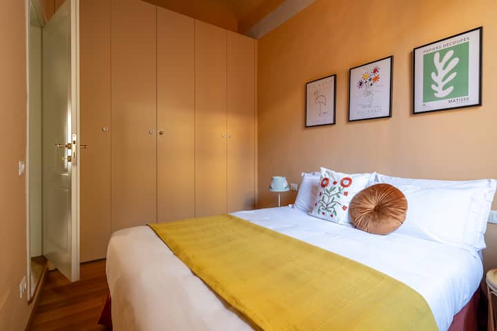 Chumba cha kulala cha watu wawili chenye starehe na maridadi — bora kwa marafiki au familia