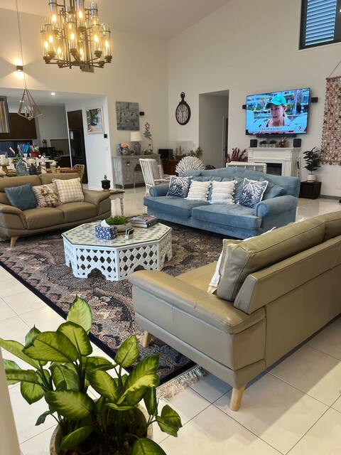 Popular Airbnb listing: Lux Canal Home Pool Golf Putting Green Views Clean in Bongaree