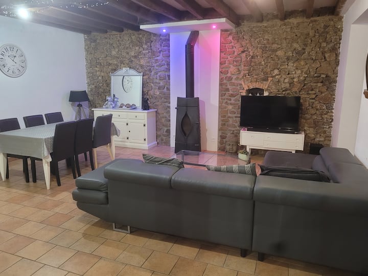Maison Simple 3 Chambres En Campagne. - Château-Gontier