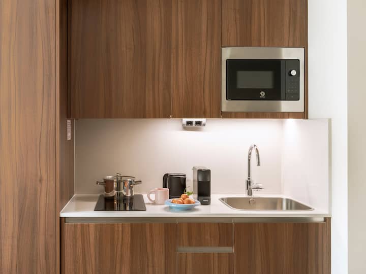 Numa | Medium Sudio With Kitchenette - Estación de Príncipe Pío - Madrid