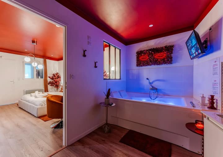 L'écrin Rouge, Escapade Romantique & Spa Privé - Bordeaux