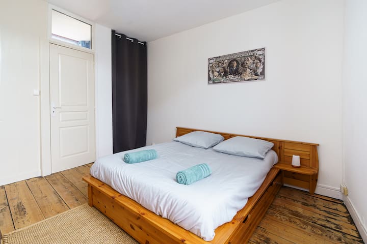 საძინებელი 1