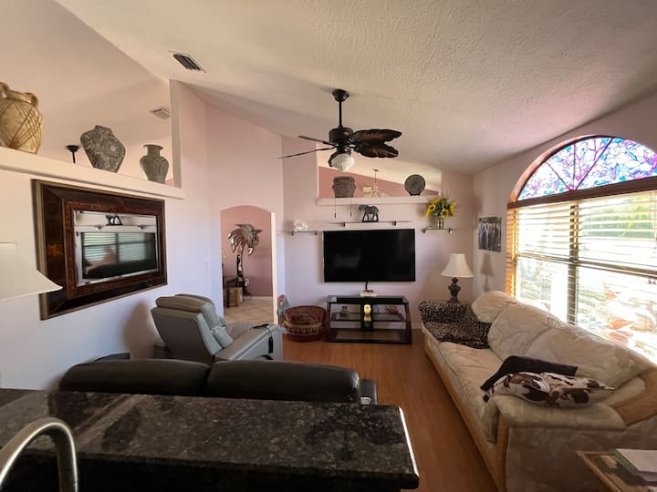 Island Paradise - Merritt Island, FL