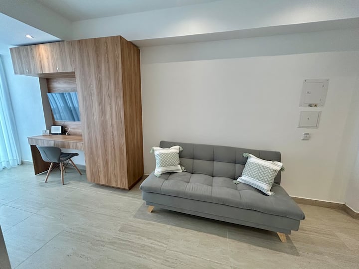 Moderna Suite Con Vista A La Piscina En Crespo 746 - Cartagena