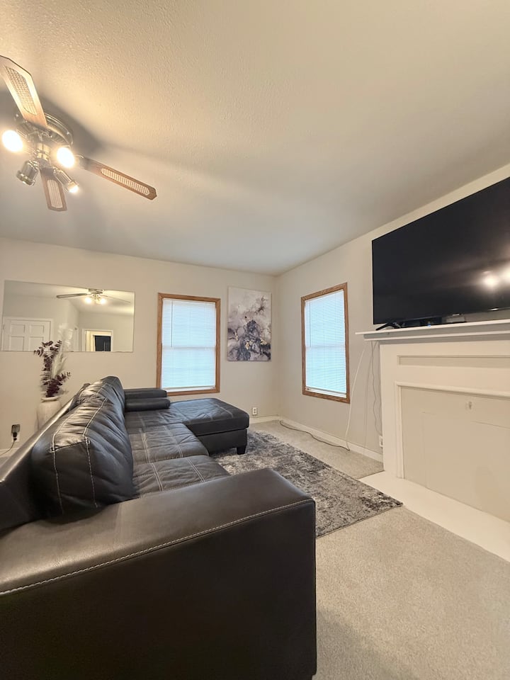 Cozy 1 Bedroom Apartment - Myrtle, MN