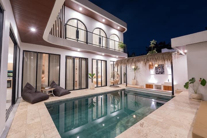 New Luxury 4br Villa/private Pool/canggu/seminyak - 세미냑