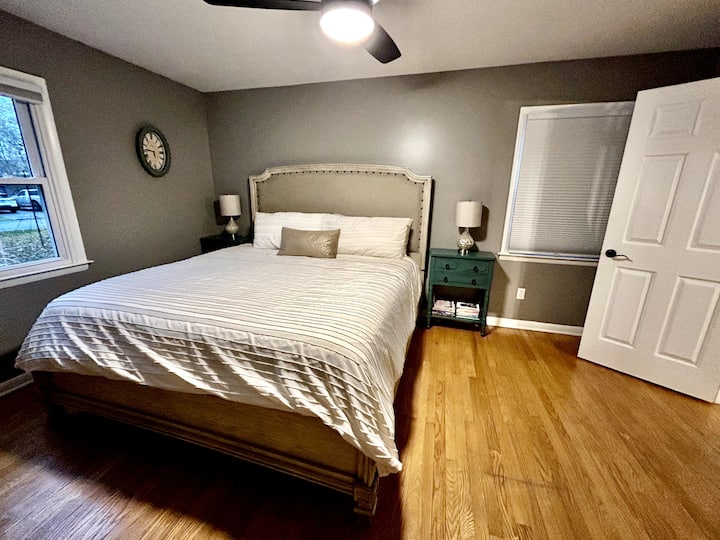 საძინებელი 1