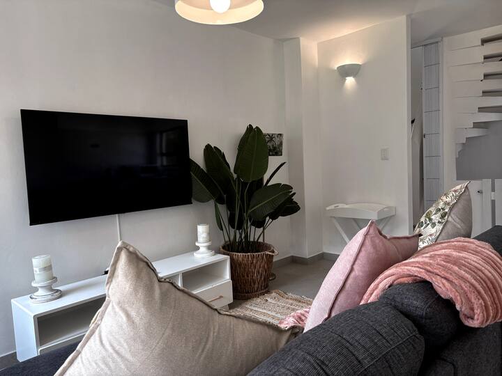 Umdloti Cabanas Beachfront Apartment - La Mercy
