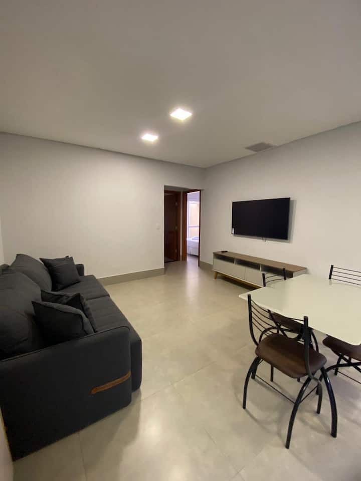 Sleeps 6 2br Home In Anápolis W/ Ac & Full Kitchen - Anápolis