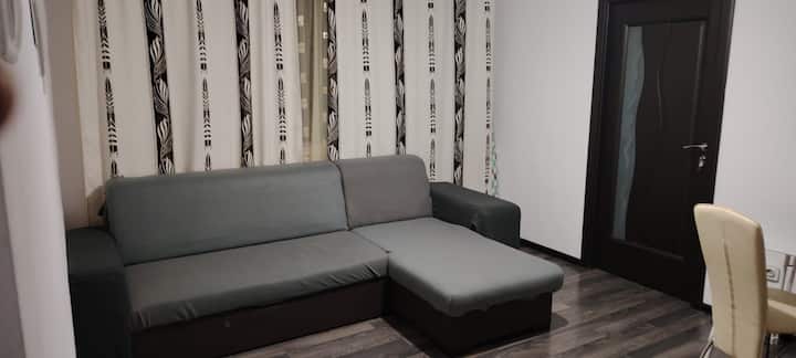 Apartament îN Târgoviște, Zonă Extrem De Bună. - Târgoviște