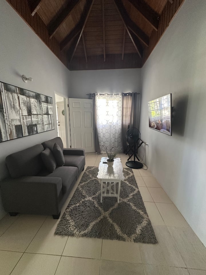 Hailey’s Hideaway 
- Hideaway 2 - Ocho Rios
