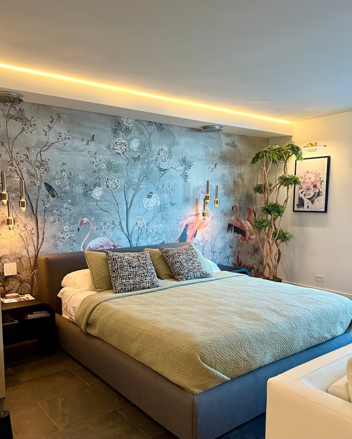 King bed, LED lights