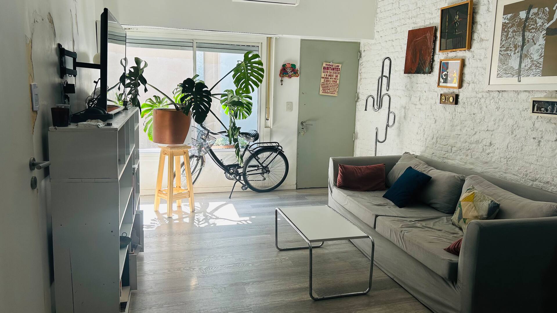 2-story house apartment
