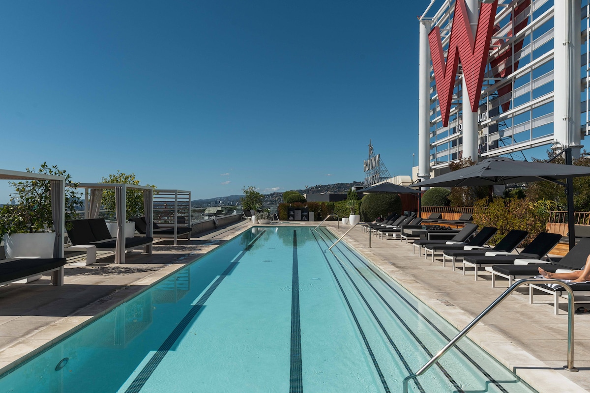 Hollywood Condo w/ Rooftop Pool & Gym Access - Condominiums for Rent in ...