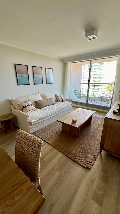 Popular Airbnb listing: Place Lafayette P12 - 2 Bedrooms - Free Garage in Punta Del Este