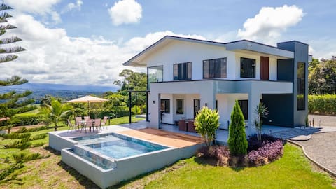 Blue Mountain View