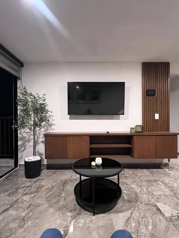 Depa Moderno | Alberca | Línea 3 Tren Tlaquepaque - Tlaquepaque