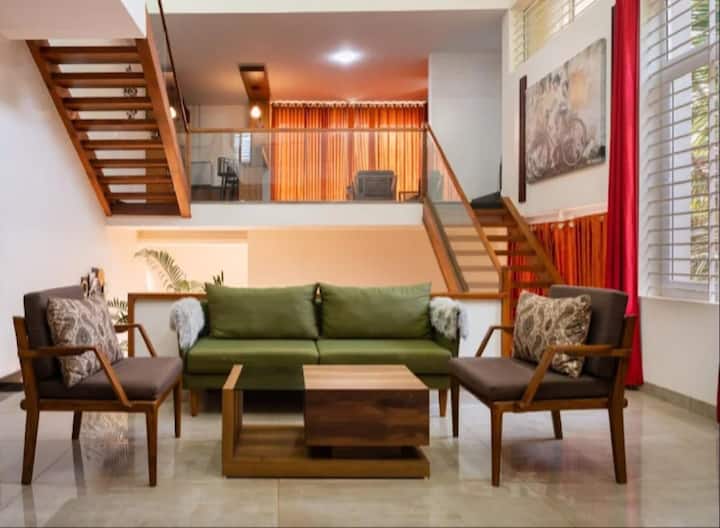 Villa Royal Abode Luxury 4 Bhk For Best Stays - Goa