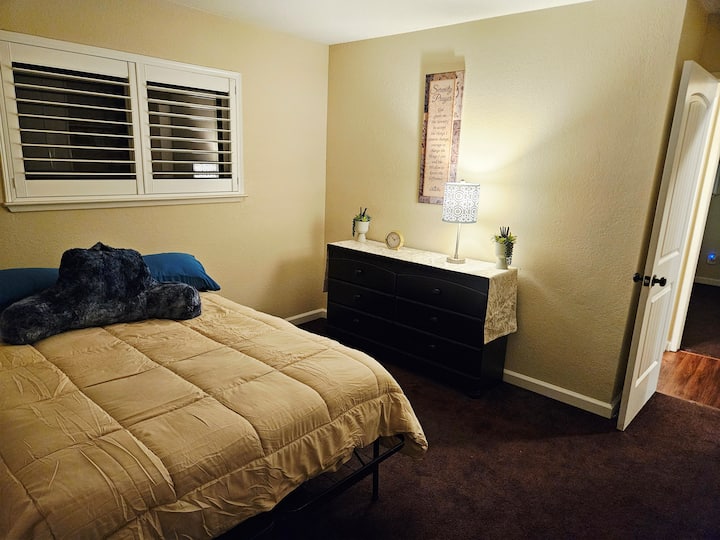 Affordable Room – Great For Professionals - Fairfield, CA