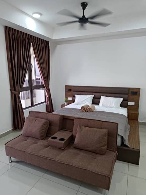 Bali B363 /Studio /5 minutes to Jonker Street/Wifi