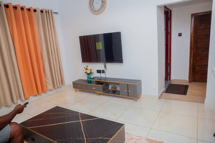 Aura Luxe 1-3 - Ghana